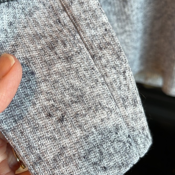 Speckled Gray Top Long Sleeve Polyester Linen Spandex Cute with Leggings - Picture 8 of 11